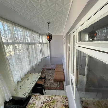 Kumburgaz Sahilde, Sitede, Konforlu, Manzarali Ve Klimali アパート *